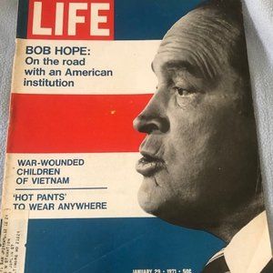 Vintage Epherma Life Magazine January 1971 Bob Hope Fashion Hot Pants WWII Plane